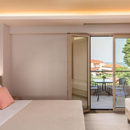 Makris Luxury Rooms Leptokaryá Extérieur photo