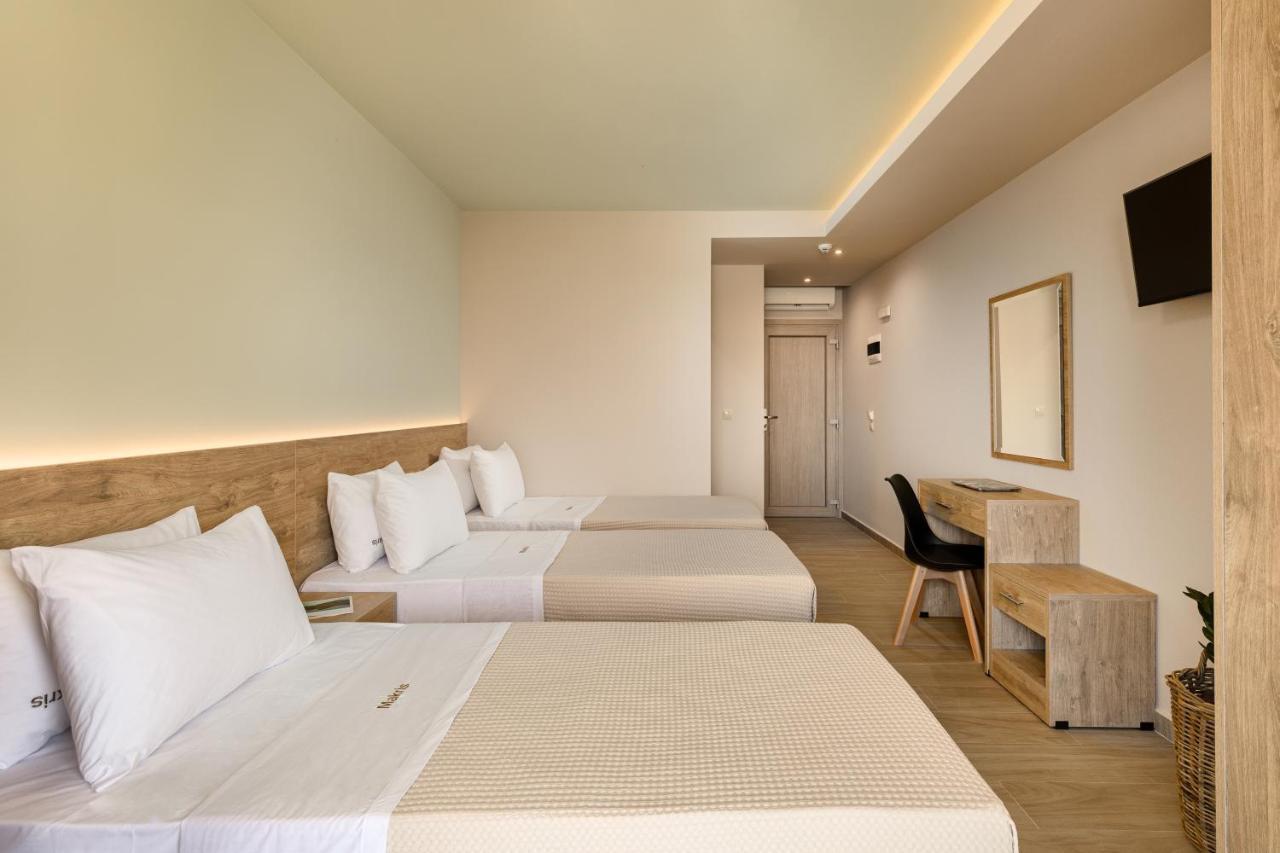 Makris Luxury Rooms Leptokaryá Extérieur photo