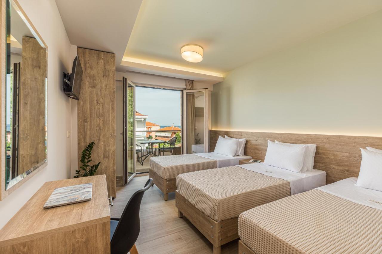 Makris Luxury Rooms Leptokaryá Extérieur photo
